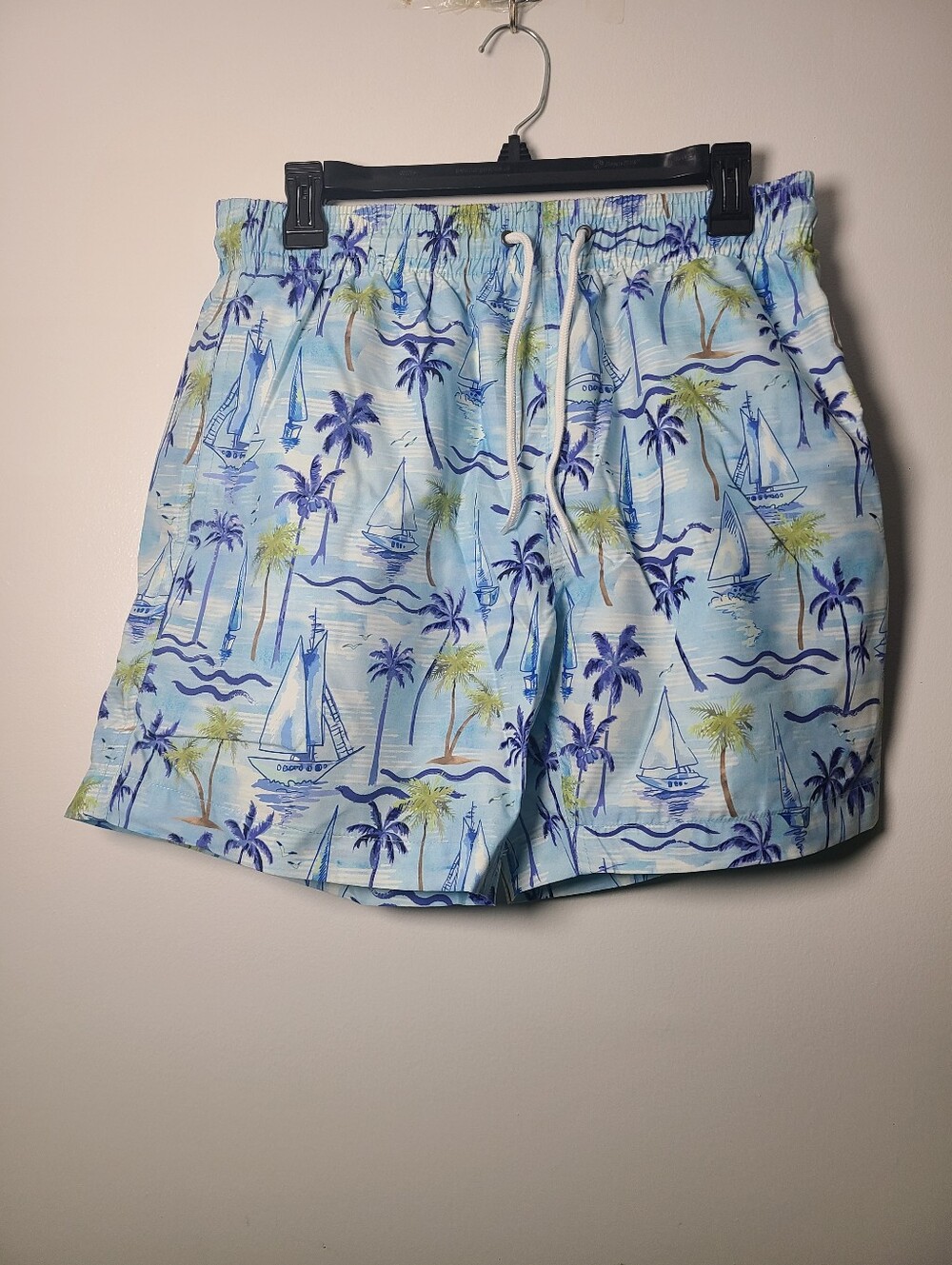 Trunks Surf&Swim - Men's Light Blue Tropical Sailboat Swim Trunks Size Medium